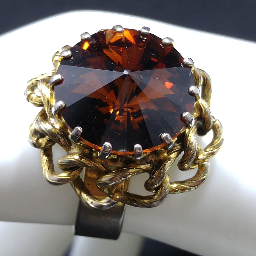 Vintage Topaz Rivoli Rhinestone Ring Gold Tone Adjustable 14mm